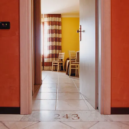 Zina Park Hotel