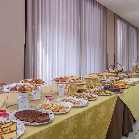 Zina Family Отель