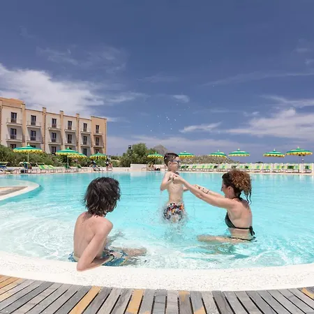 Hotel Zina Family 4*