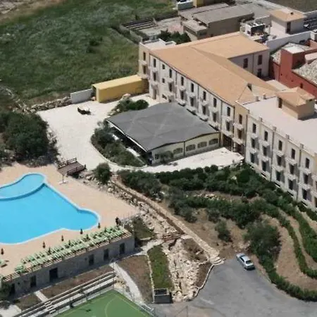Zina Family 4* Custonaci