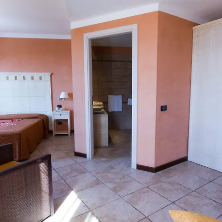 Zina Family Szálloda 4*